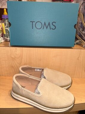 Toms Beige Suede Slip-On Platform Sneakers